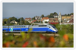 Normandy Impressionist Festival Sweeps the Streets of Northern France